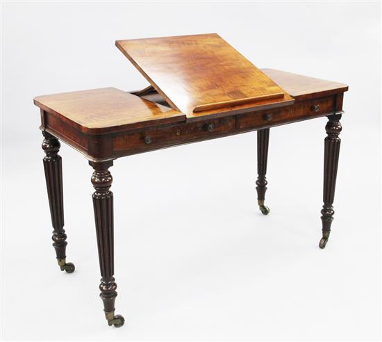 A William IV mahogany library table, W.4ft